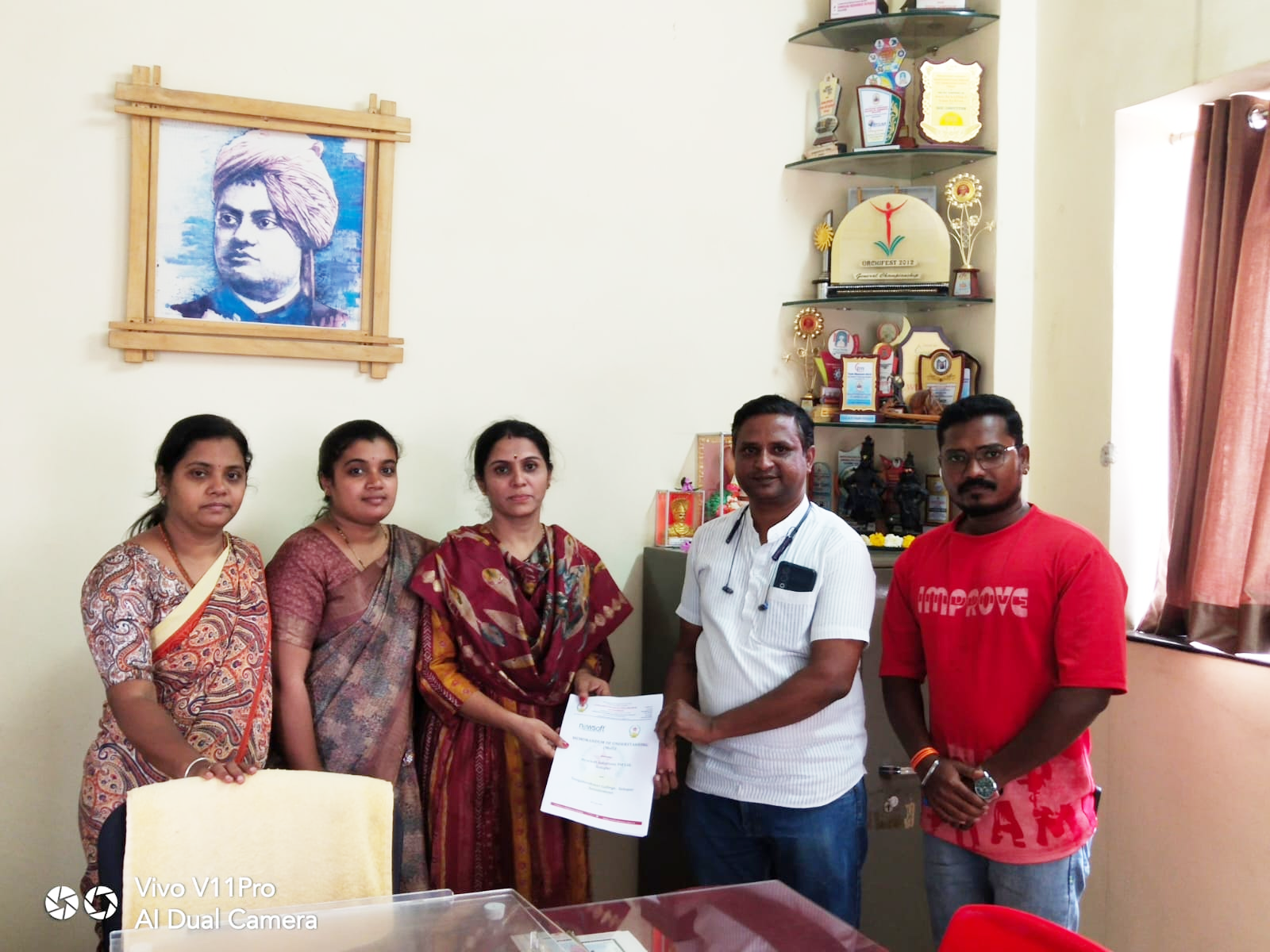 MOU Sangmeshwar College